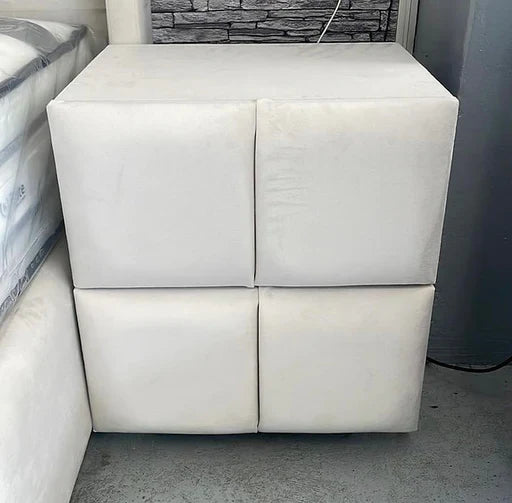 Table de chevet TOKYO (blanc cassé)
