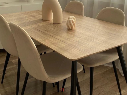 Table à manger AMMO (Pied noir)